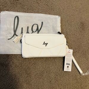 Lug vl Matt luxe white Blitz NWT